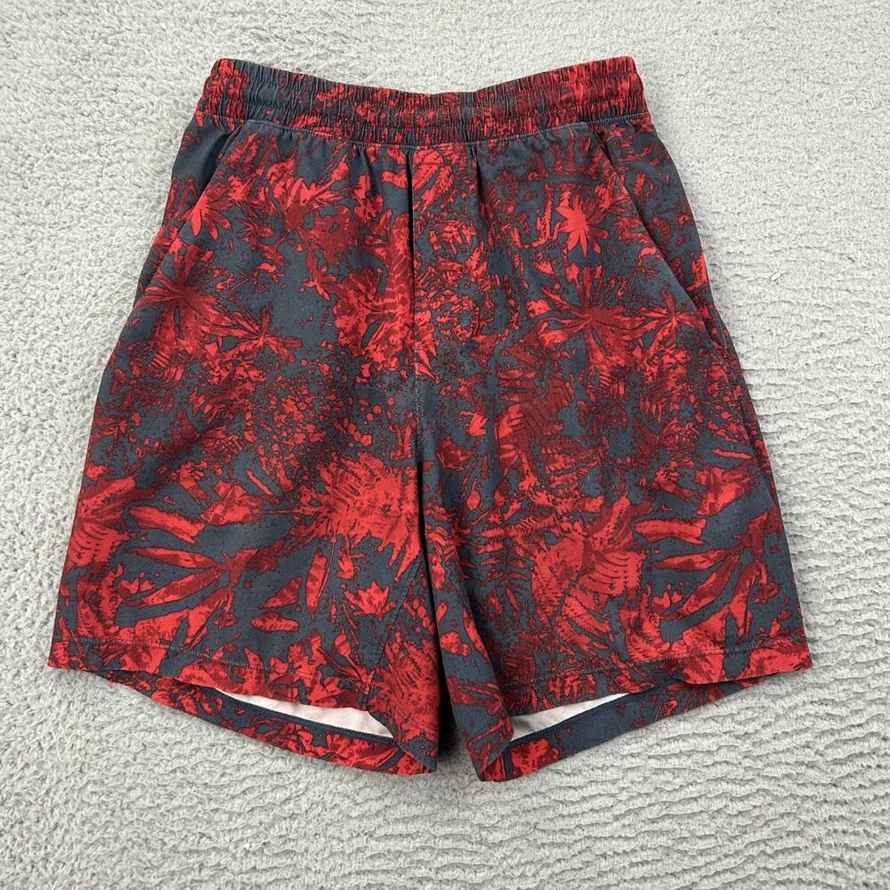 Lululemon Shorts Mens Size XS Red Gray Pace Breaker Linerless 7" Gym Run Workout